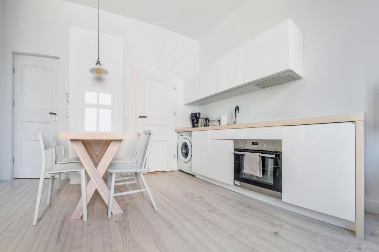Apartamenty Sun & Snow Swietojanska Gdynia Centrum Екстериор снимка